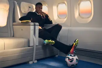 Vini Jr's First Nike Mercurial Player Edition Released!