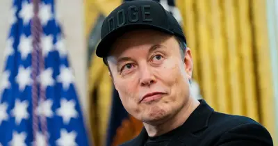 Elon Musk: Washington Exit - A New Beginning or the Start of a Downfall?