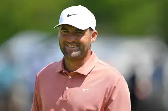 US Open 2025: Rory McIlroy's Frustration and Weekend Qualification